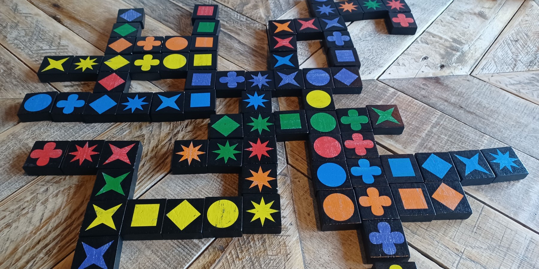 Qwirkle board game in progress